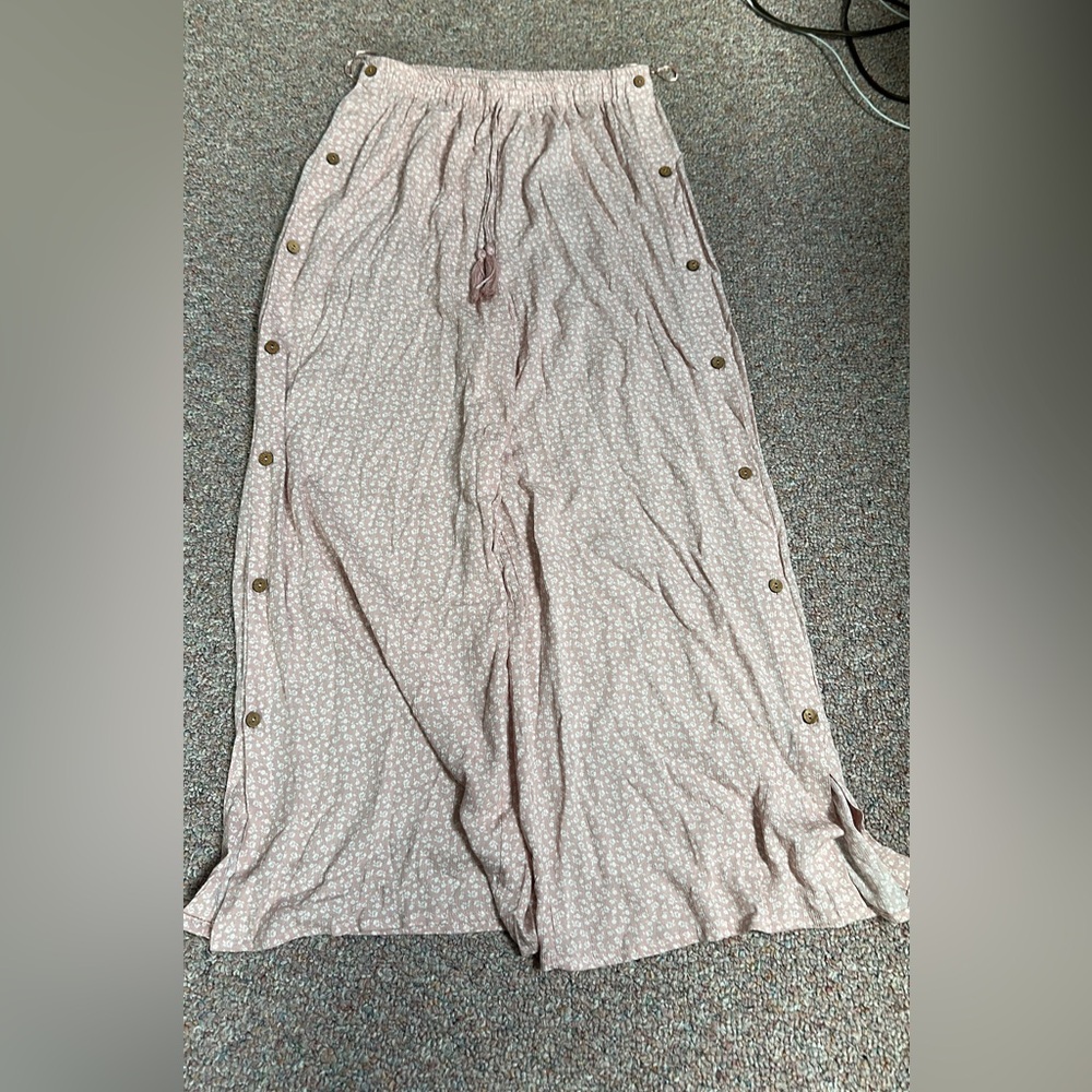 NWOT Flowy Pants